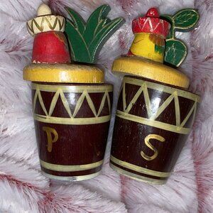 Vintage salt & pepper shakers